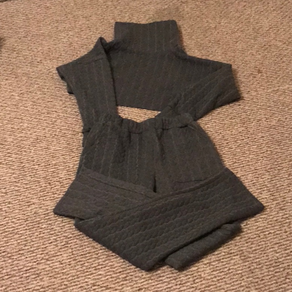 2 piece crop top and high waist pants
